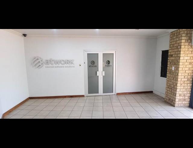 BUSINESS PROPERTY TO RENT IN ERASMUSKLOOF